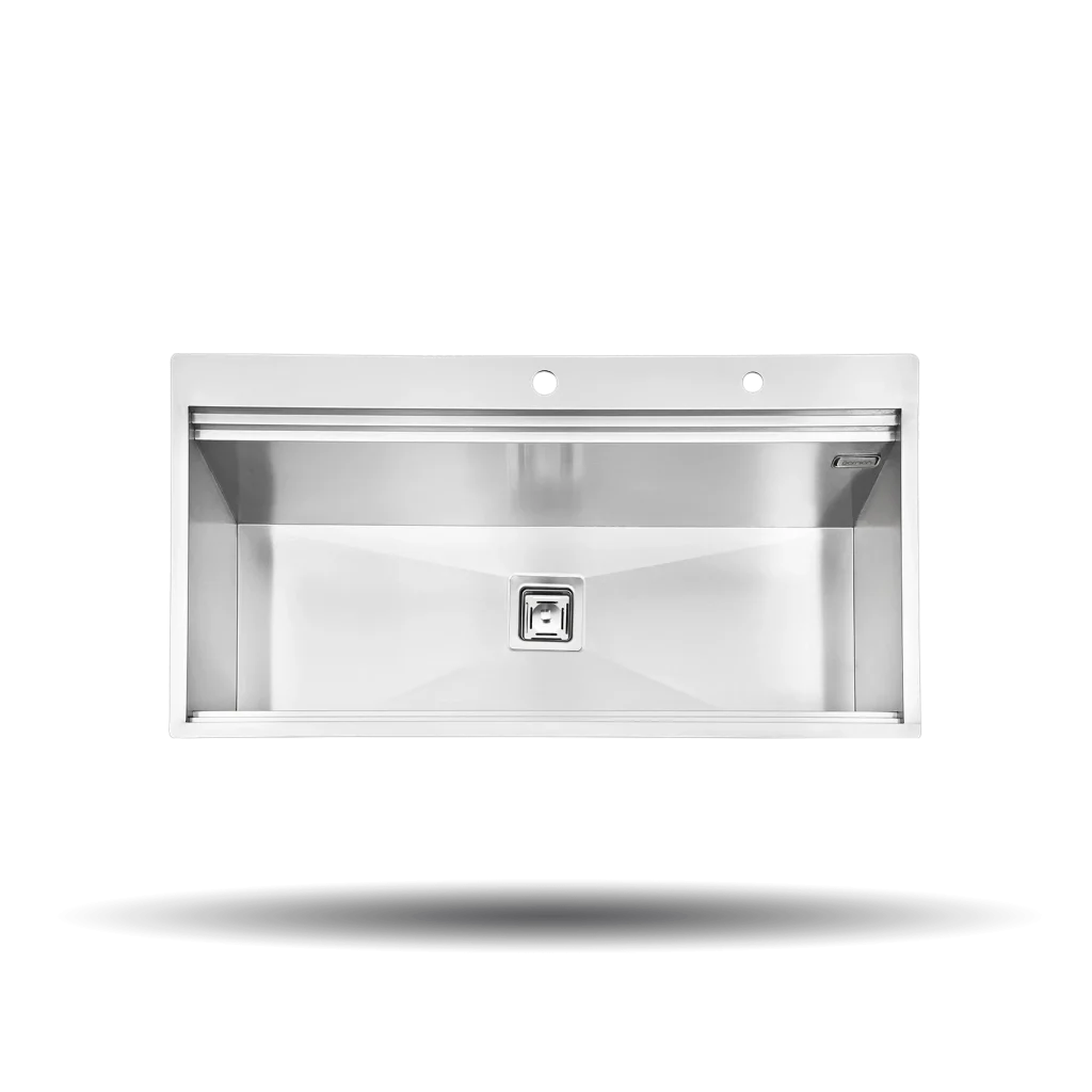 سینک کورینی پرنیان استیل مدل PS 4209 با لگن باکس R0، استیل ضد زنگ 18/10، عایق صدا، جای شیر، تخته ساطور چوبی، جا مایع، رول خشک‌کن و لگن متحرک.